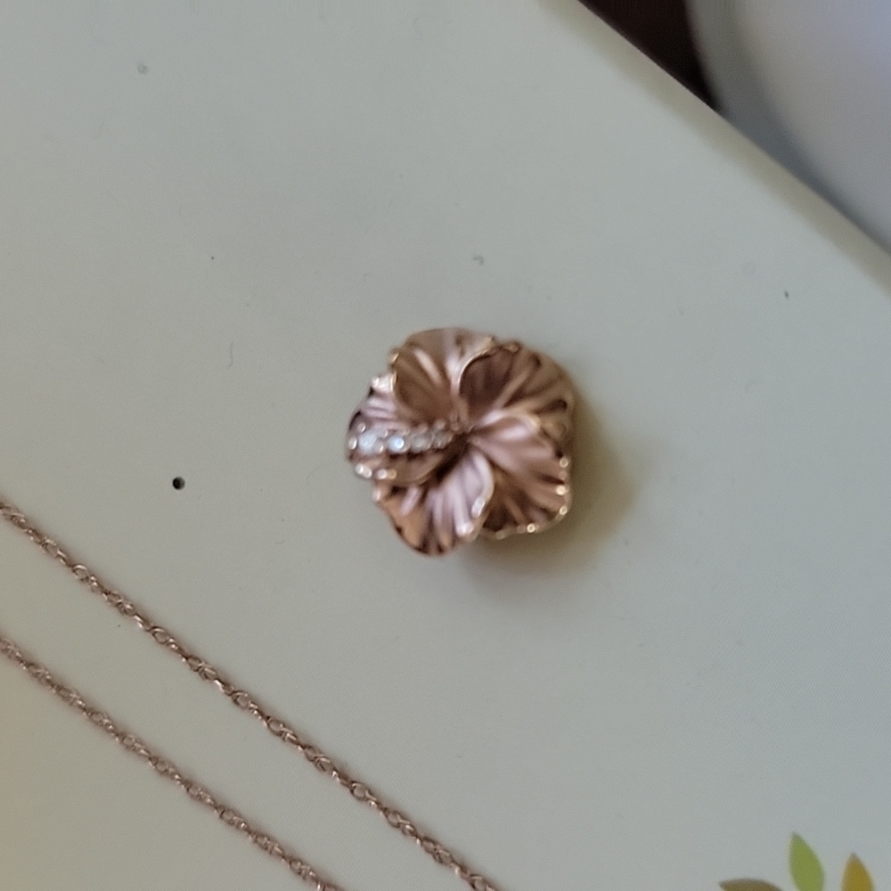 14k rose gold hibiscus pendant